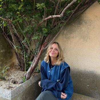 Babysitter Bouc-Bel-Air: Camille