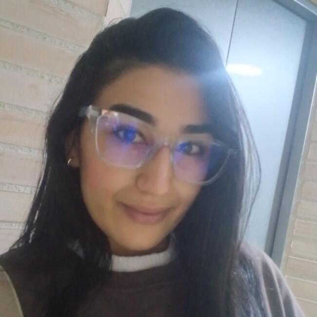 Babysitter in Medellín: Vanessa