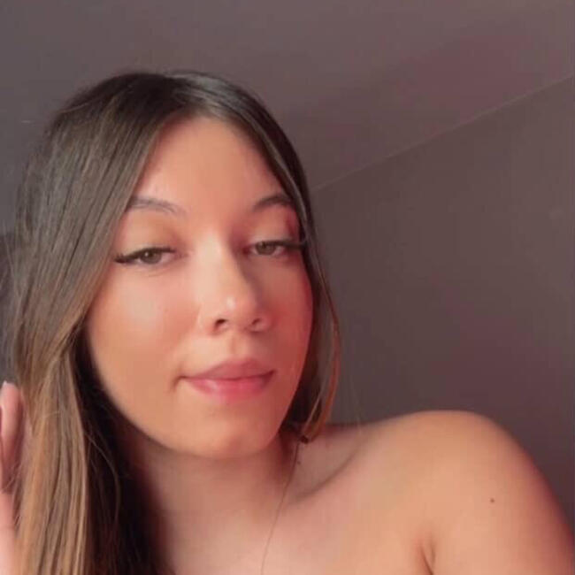 Babysitter in Cidade Ocidental: Bia