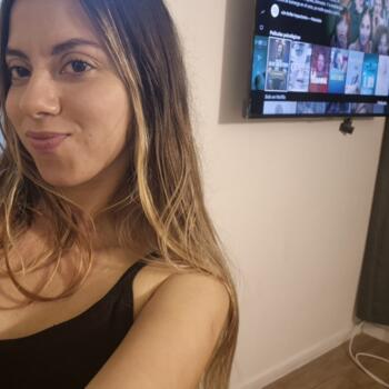 Babysitter in Brisbane: Deborah