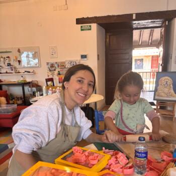 Trabajo para niñera en Bogotá: trabajo de niñera Manuela