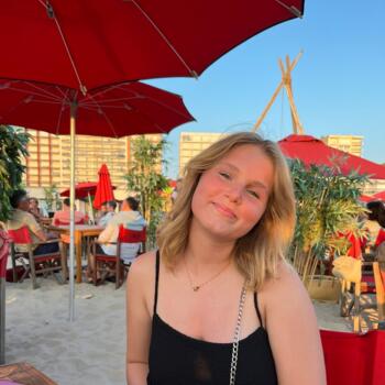 Babysitter in Wasquehal: Naëlle