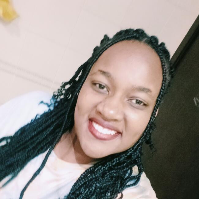 جليسة أطفال في دبي: Tamarash