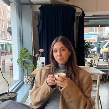 Baby-sitter in Copenhague: Adriana