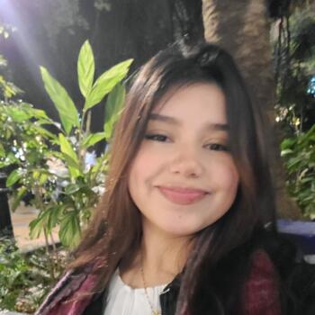 Canguro en Móstoles: Camila