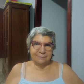 Babysitter in Caracas: Sara