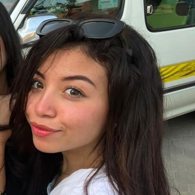 Babysitter in New Cairo: Merna