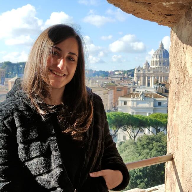 Babysitter a Govone: Letizia