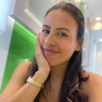 Babysitter in Madrid: Nicolle