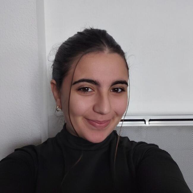 Babysitter in Toulouse: Anaëlle