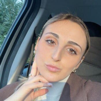 Babysitter in Loano: Elisa