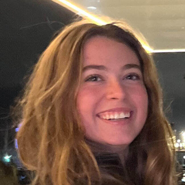 Babysitter in Barcelona: Carlota