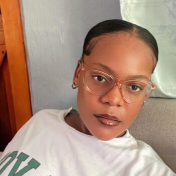 Babysitter in Bloemfontein: Andile