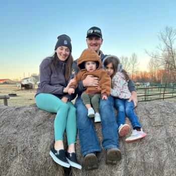 Babysitting job in Clayton: babysitting job Brooke