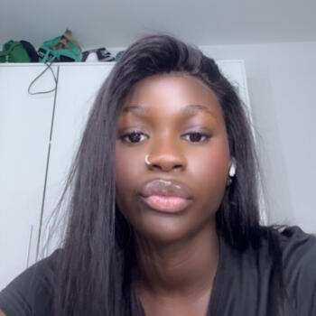 Babysitter in Rouen: Salamata