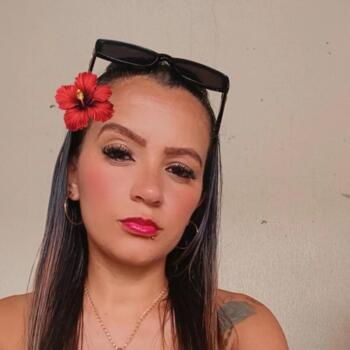 Babysitter São Lourenço da Mata: Hellen