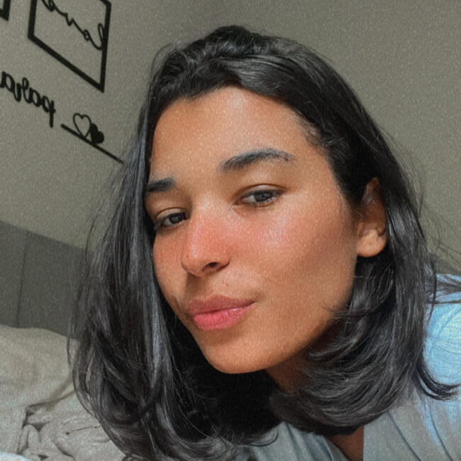 Babá em Carapicuíba: Débora