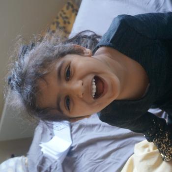 Babysitting job in Barrie: babysitting job Fatima