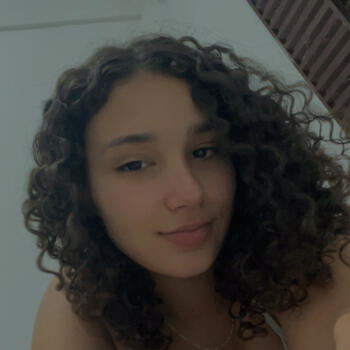 Babá em Porto Alegre: Nayara