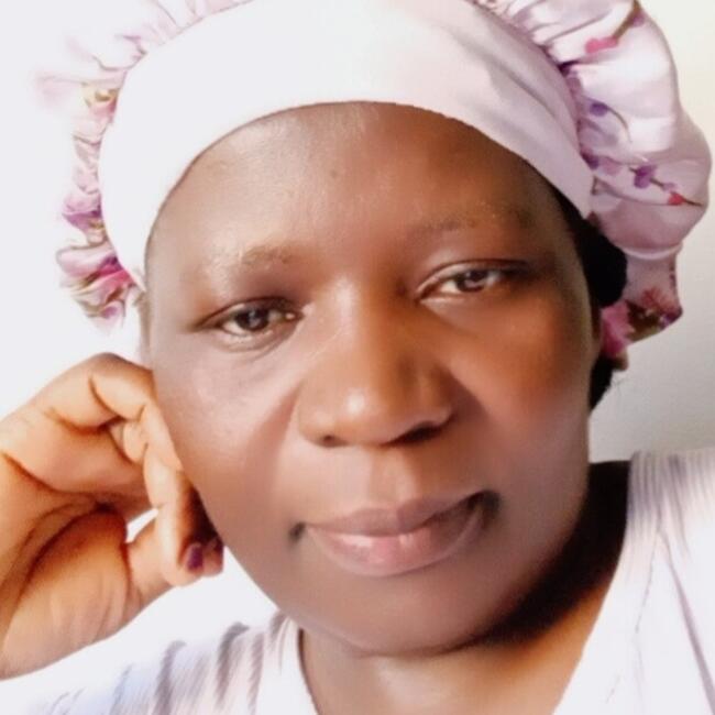 جليسة أطفال في الرياض: Josphine