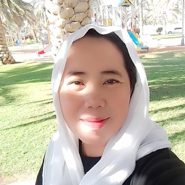 جليسة أطفال في أبوظبي: Rosemarie