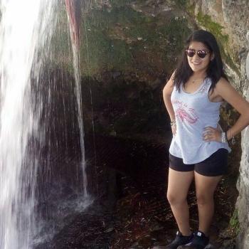 Niñera en Jacobo Hunter: Karla Alexandra