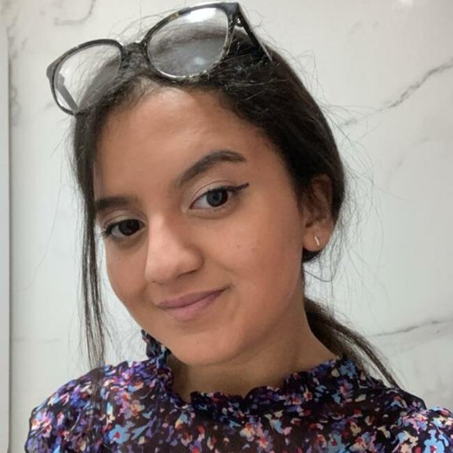 Babysitter in Melbourne: Ahllam