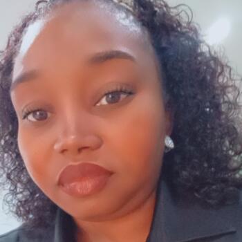 Babysitter in Wildwood (Florida): Camille