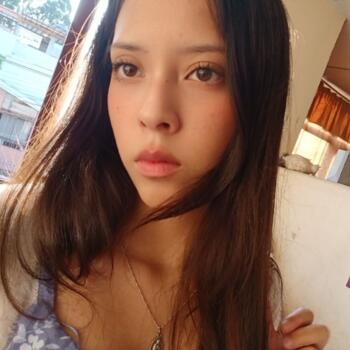 Niñera en Ate: Stephanie