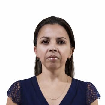 Babysitter Panama City: Yilien