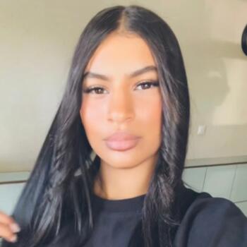 Babysitter in Cormeilles-en-Parisis: Yasmine