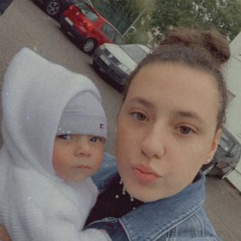 Niñera en Champigneulles: Lise