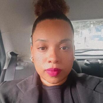 Emprego de babá em Belo Horizonte: emprego de babá Larissa