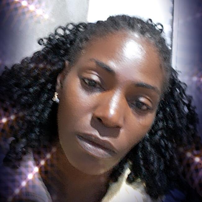 Babysitter in Itanhaém: Adriana Fernanda