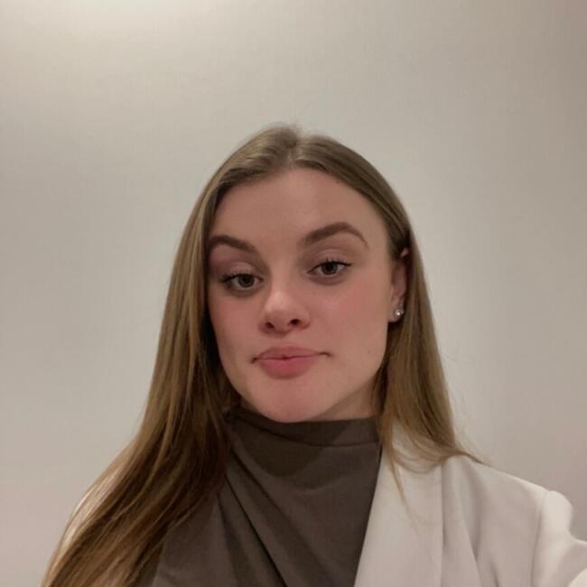 Babysitter in Jussy: Ermelïnde