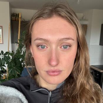 Babysitter Yves: Louise