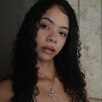 Babá em Timon: Milena