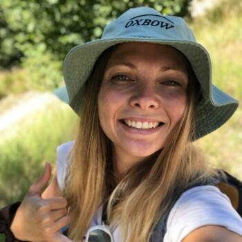 Babysitter in Ancelle: Laura