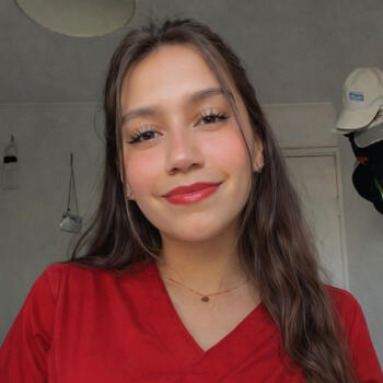 Babysitter in Puente Alto: Romina Paredes