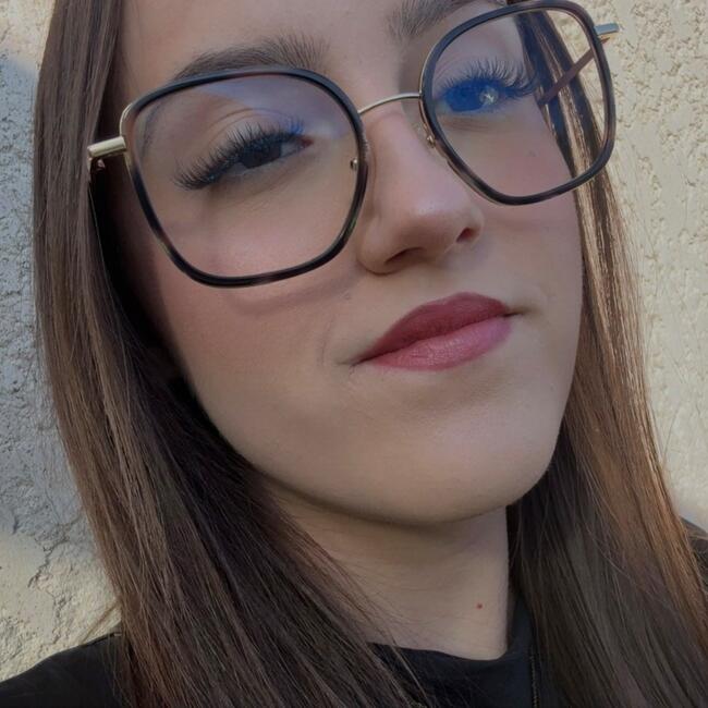 Nanny in La Mothe-Achard: Alison