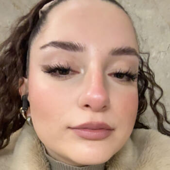 Babysitter in Výronas: Πετρίνα Παπαγεωργίου