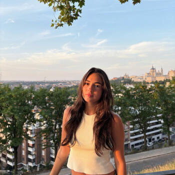 Babysitter in Mairena del Aljarafe: Fernanda