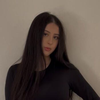 Babysitter in Roanne: Minan