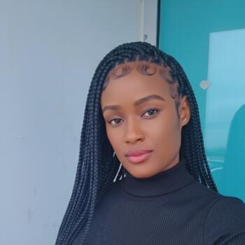 Babysitter Newark: Jennie