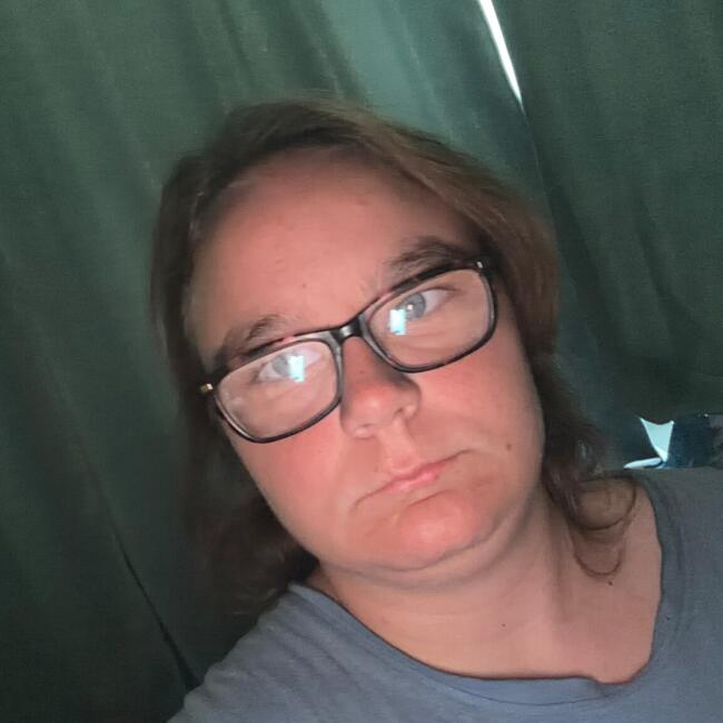 Babysitter in Frasnes-lez-Anvaing: Maeva