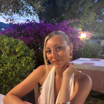 Babysitter An Muileann gCearr: Kerry