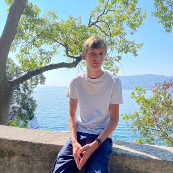 Babysitter in Paris: Louis