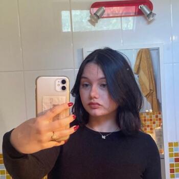 Babysitter in Cachan: Apolline