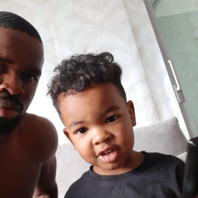 Babysitting job in Prague: Messibtc