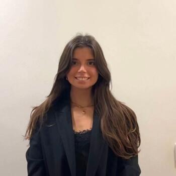 Babysitter em Lisboa: Sofia
